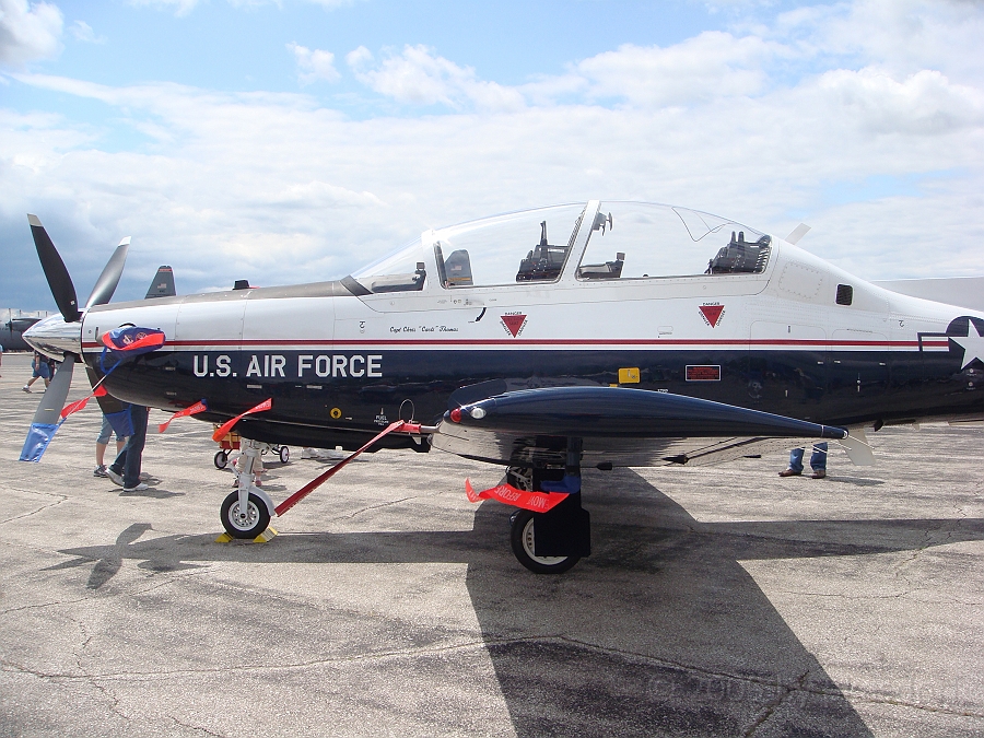 Willow Run Airshow [2009 July 18] 022.JPG - Scenes from the Thunder Over Michigan Air Show at Willow Run Airport
